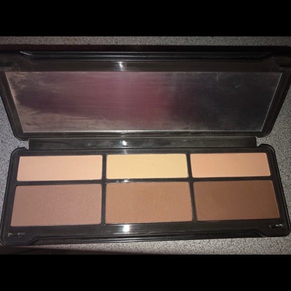 Contour Pallete - Picture 2 of 3